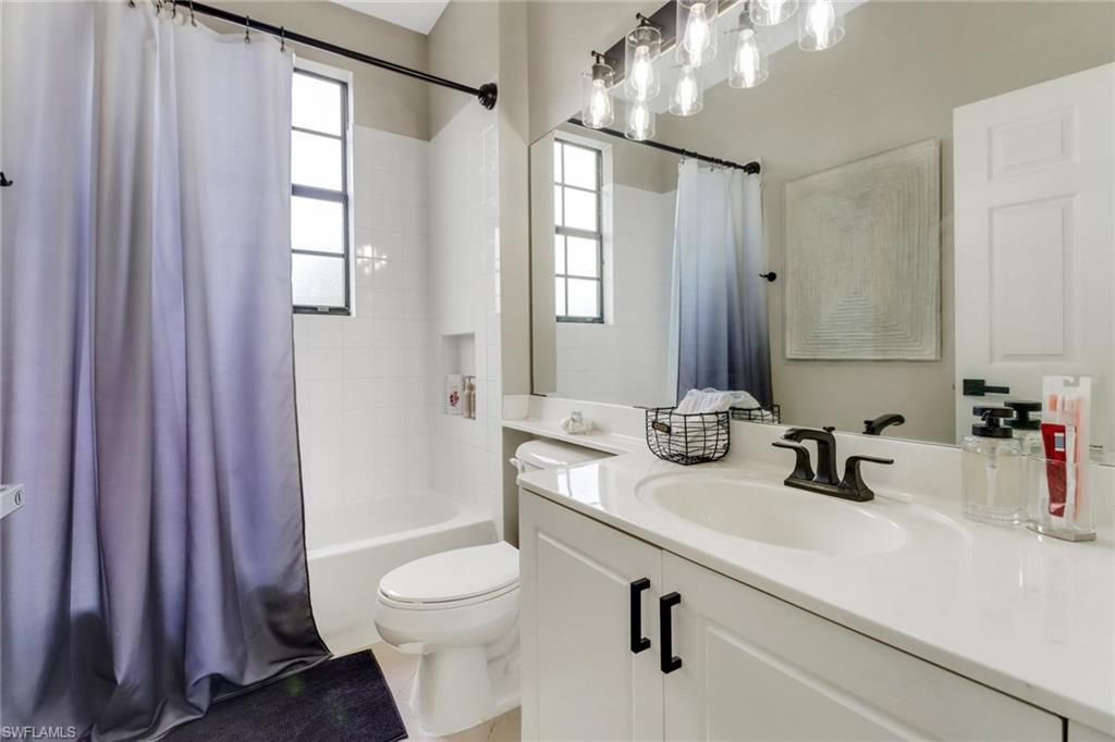 15586 Summit Pl Circle, Unit 404 Naples, FL 34119 - Photo 20 of 37