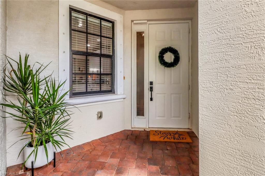 15586 Summit Pl Circle, Unit 404 Naples, FL 34119 - Photo 26 of 37