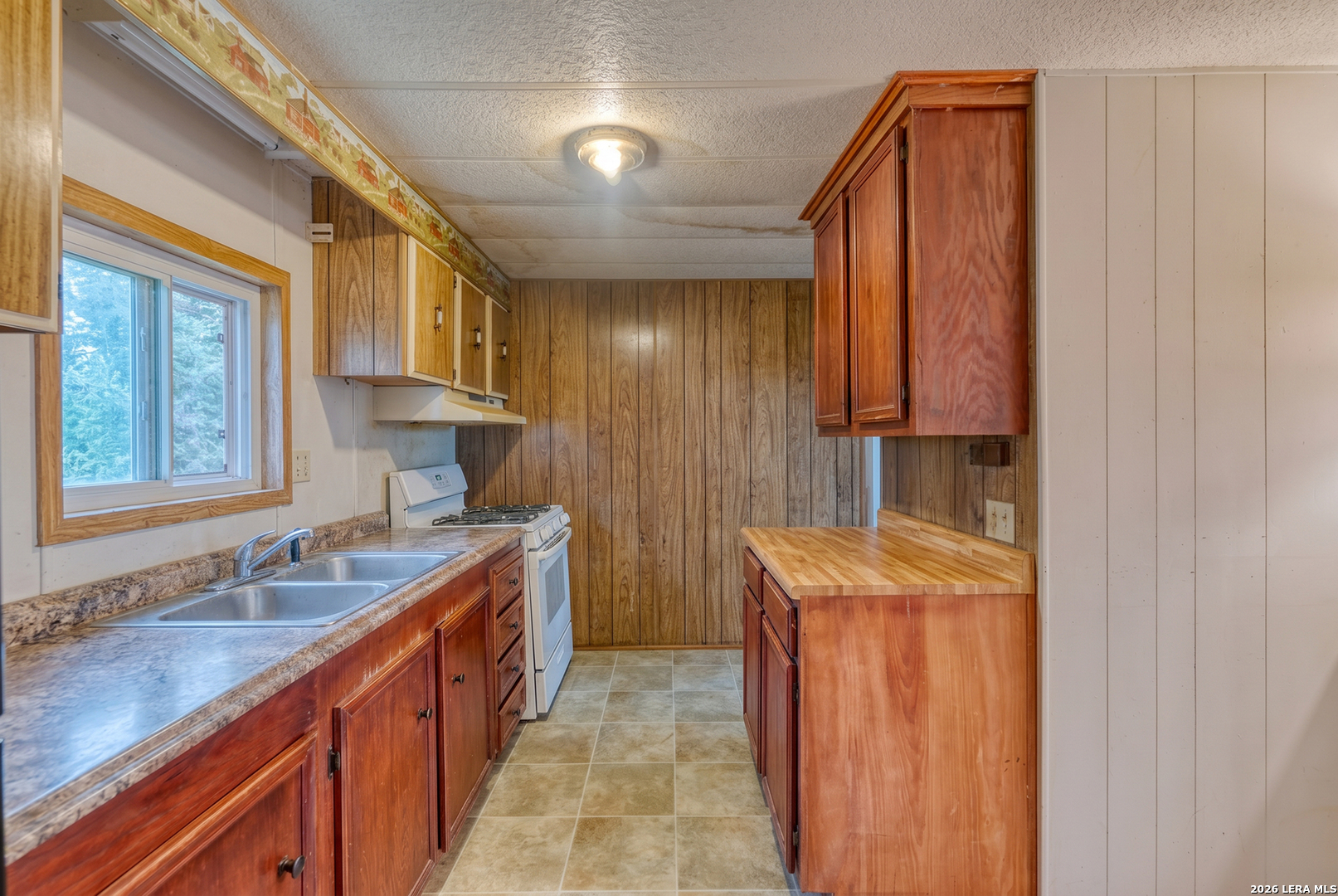 6197 Ranch Road 1120 Rio Frio, TX 78879 - Photo 15 of 25