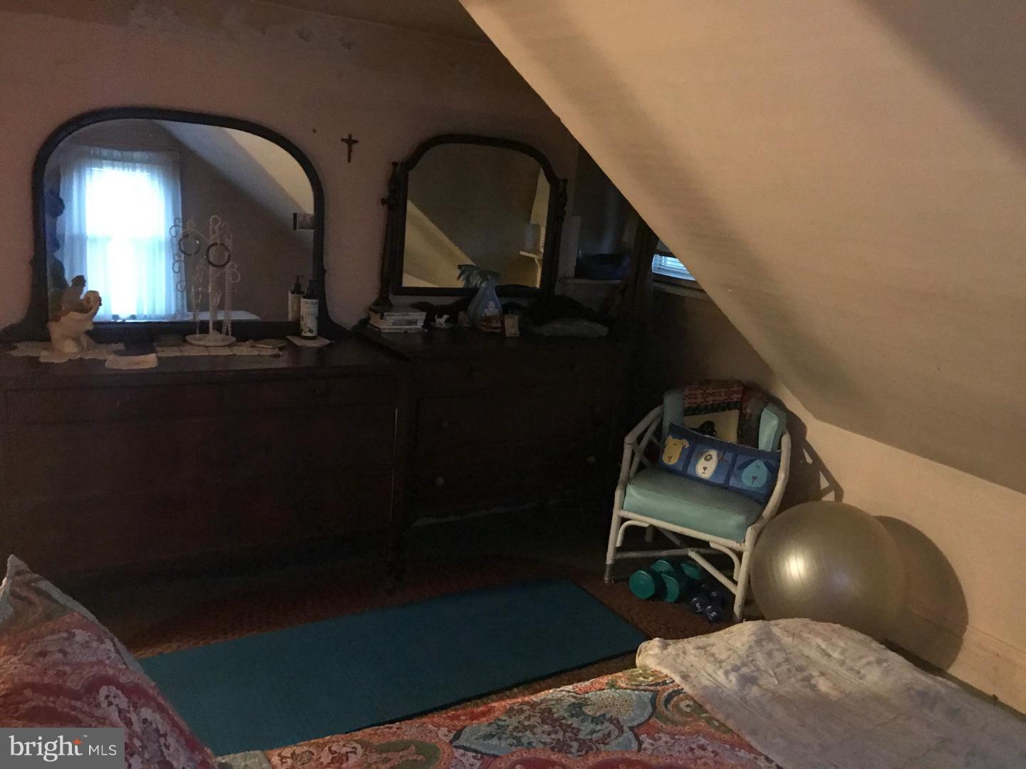 1450 Benner School Road Quakertown, PA 18951 - Photo 16 of 22 Bedroom - Main