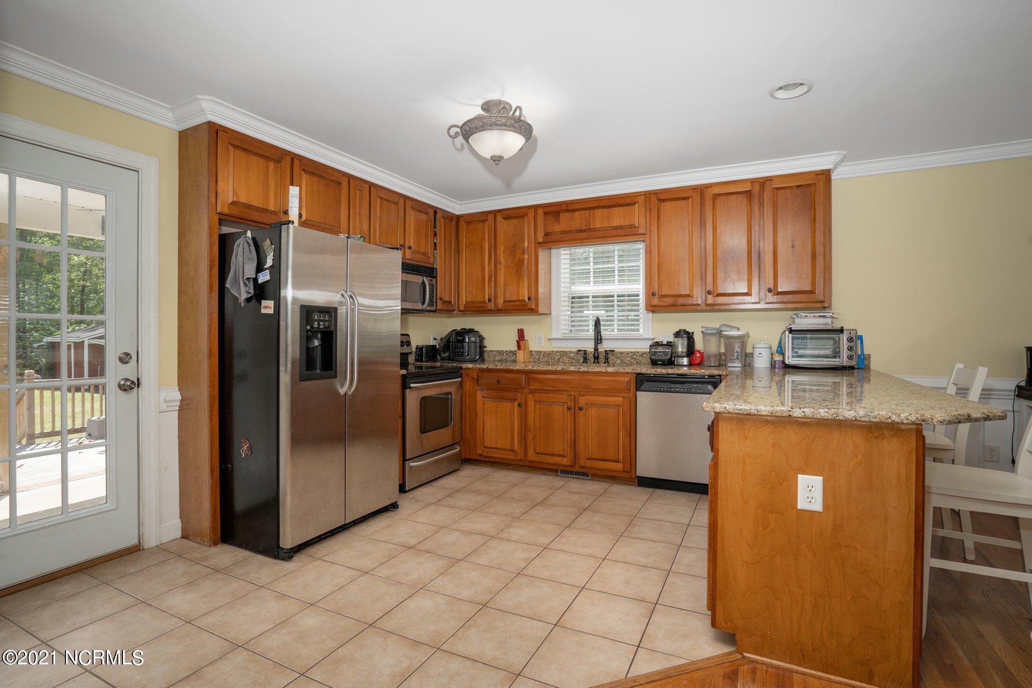 1409 Stallion Road Rocky Mount, NC 27804 - Photo 7 of 43 008-1409StallionRoad-RockyMount-NC-27804