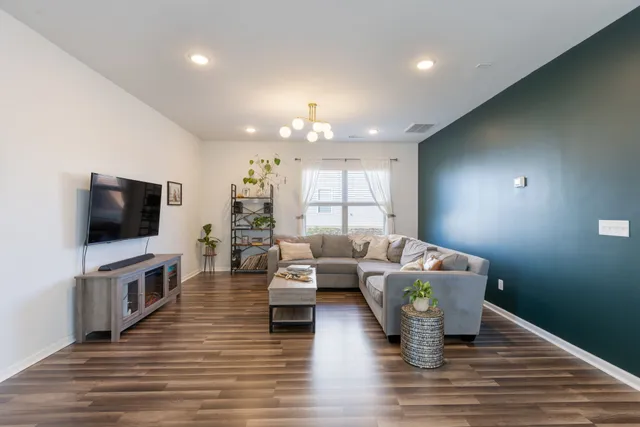 $450,000 | 2010 Sercy Drive, Spring Hill, TN 37174