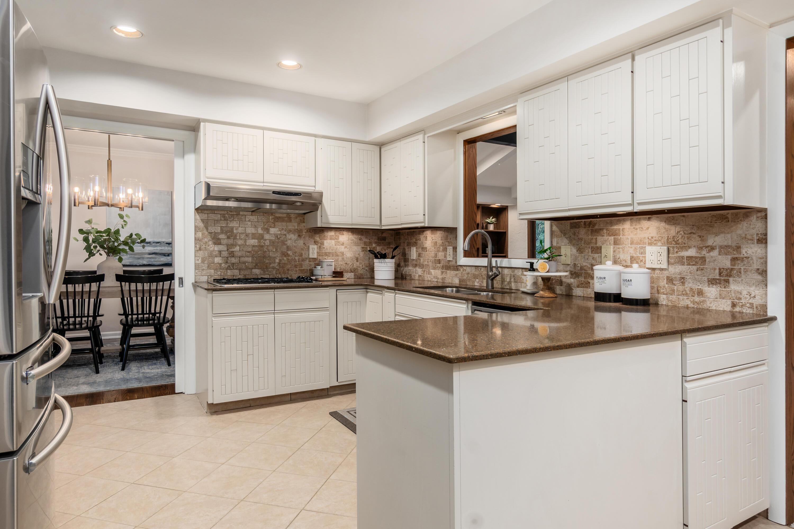 3769 Mountview Road Columbus, OH 43220 - Photo 20 of 51 Kitchen