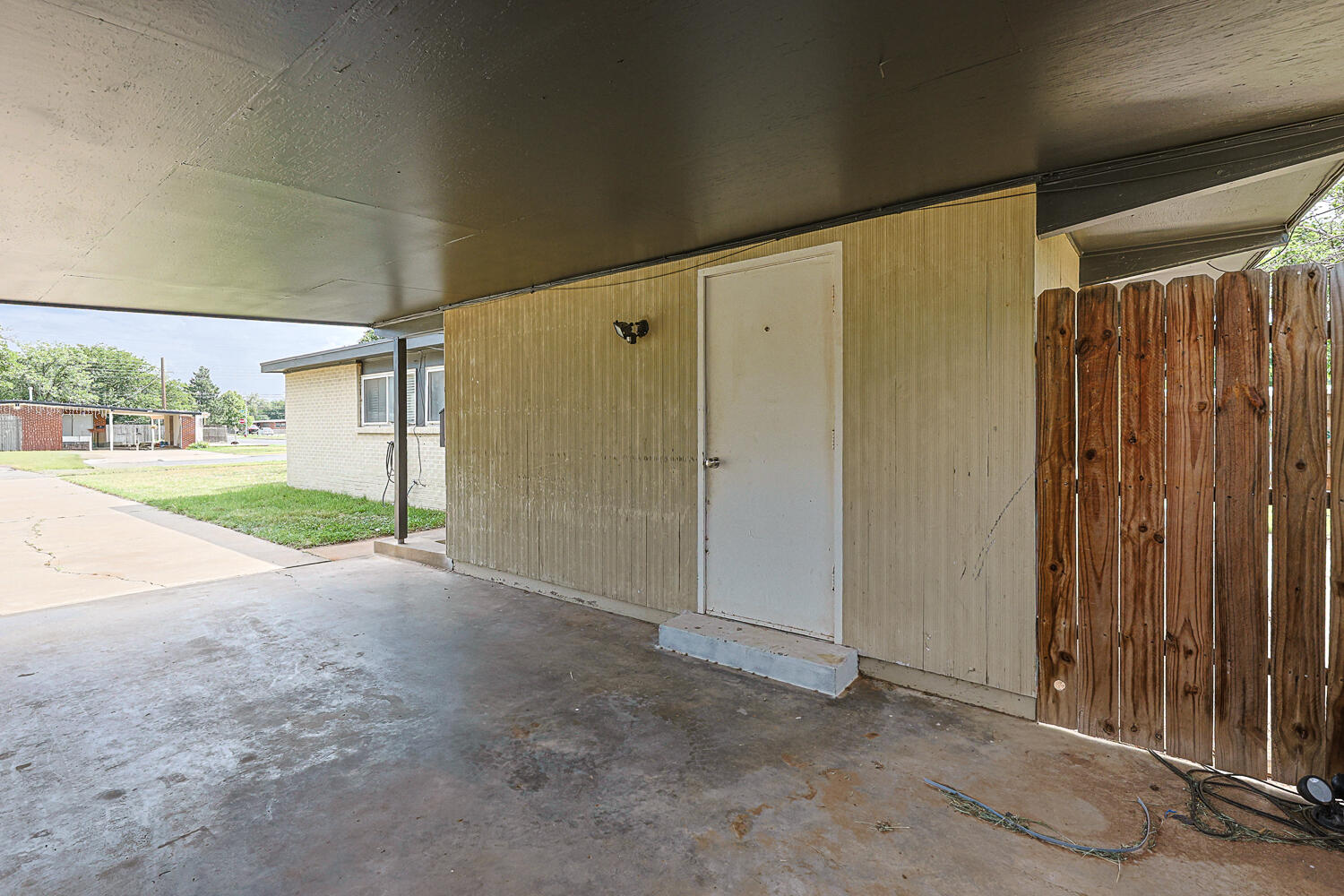 2526 63rd Street Lubbock, TX 79413 - Photo 10 of 54 2526 63rd ext-8