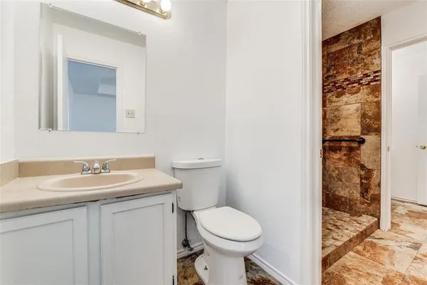 $194,000 | 2917 Tanglewood Drive, Lancaster, TX 75134