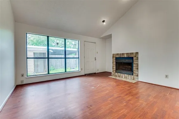 $194,000 | 2917 Tanglewood Drive, Lancaster, TX 75134