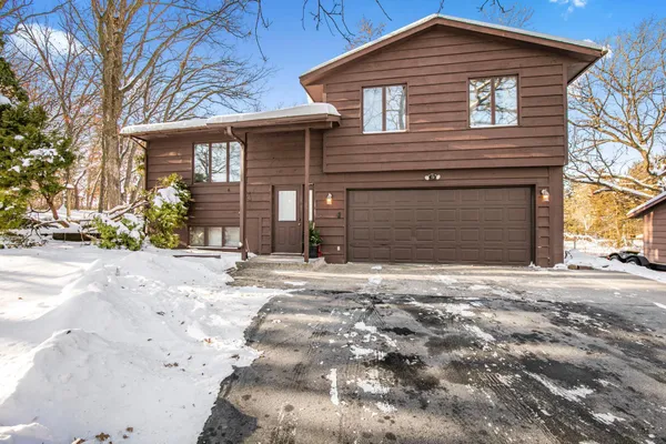 $302,000 | 9175 Lakewood Shore Road Northwest, Rice, MN 56367