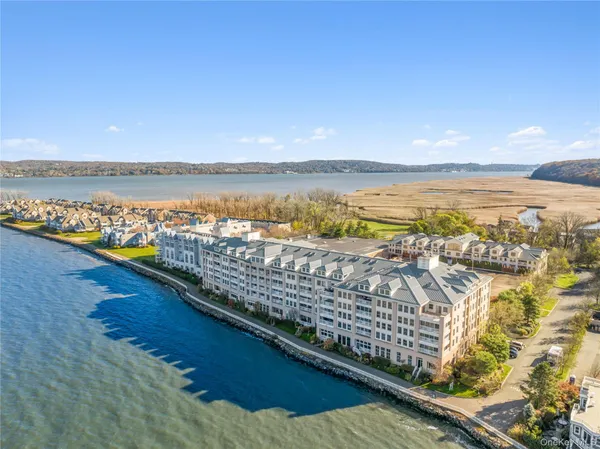 $1,995,000 | 401 Harbor Cove, Piermont, NY 10968