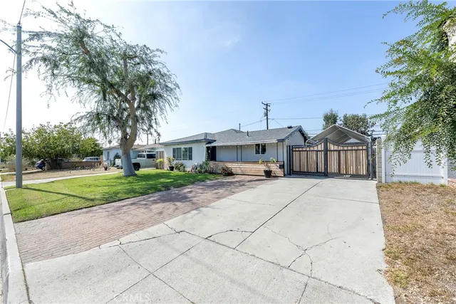 $2,000 | 11309 Telechron Avenue, Unit B, Whittier, CA 90605