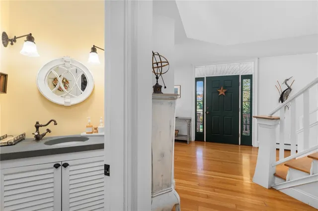 $1,995,000 | 27 West Willow Lane, Charlestown, RI 02813