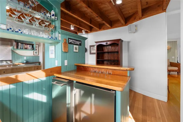 $1,995,000 | 27 West Willow Lane, Charlestown, RI 02813