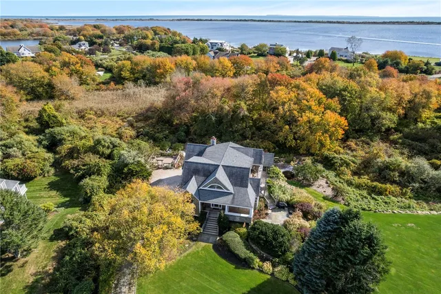 $1,995,000 | 27 West Willow Lane, Charlestown, RI 02813