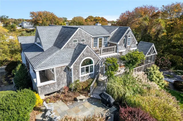 $1,995,000 | 27 West Willow Lane, Charlestown, RI 02813