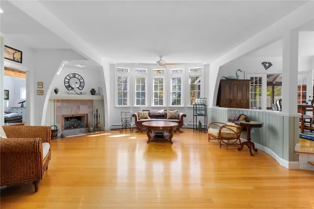 $1,995,000 | 27 West Willow Lane, Charlestown, RI 02813