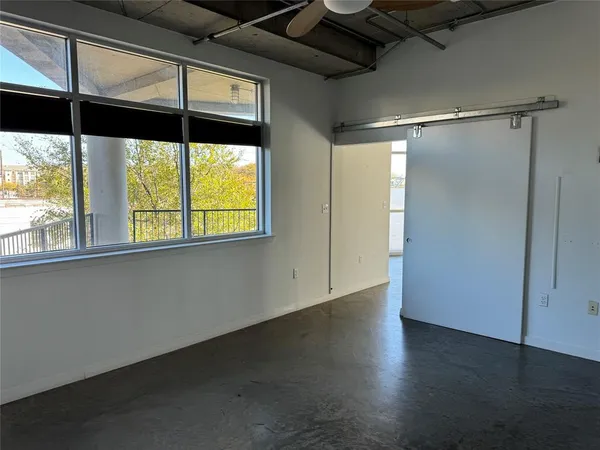 $384,397 | 1001 Belleview Street, Unit 201, Dallas, TX 75215