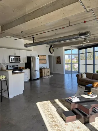 $384,397 | 1001 Belleview Street, Unit 201, Dallas, TX 75215