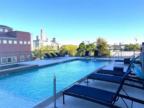 $384,397 | 1001 Belleview Street, Unit 201, Dallas, TX 75215