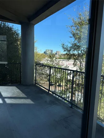 $384,397 | 1001 Belleview Street, Unit 201, Dallas, TX 75215