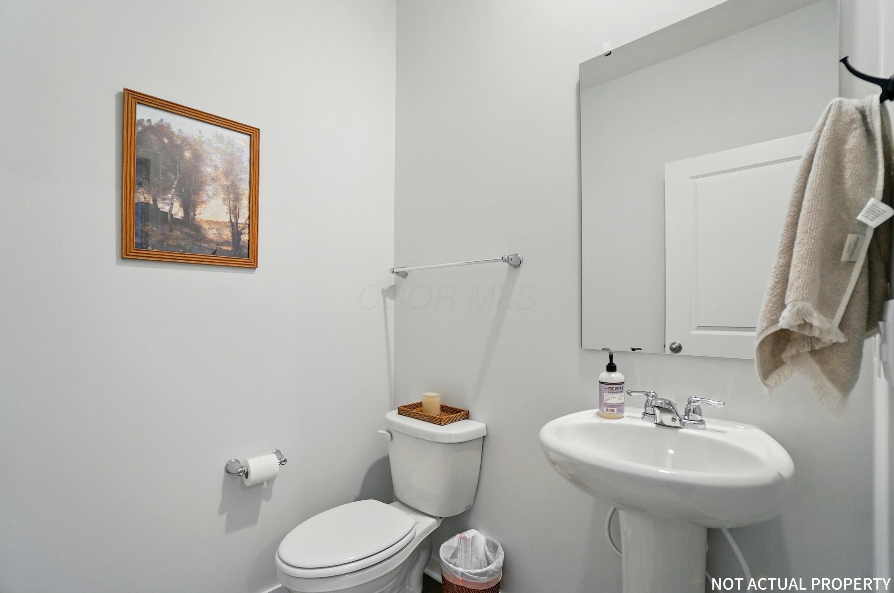 2245 Overlook Way Newark, OH 43055 - Photo 9 of 31 8 Model Half Bath
