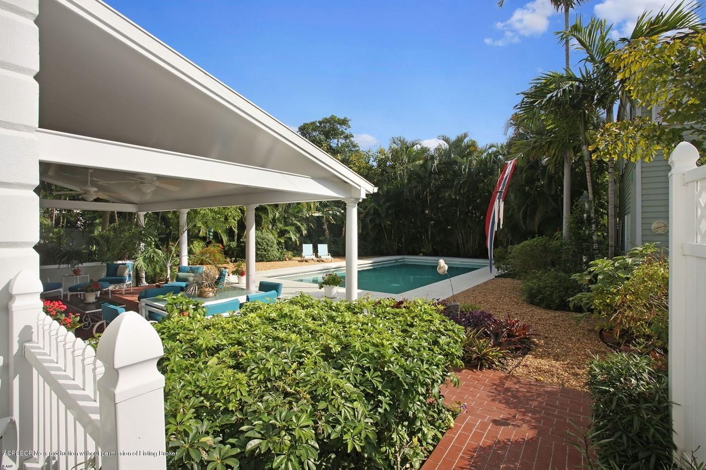 216 Garden Road Palm Beach, FL 33480 - Photo 35 of 42 039 (Copy)
