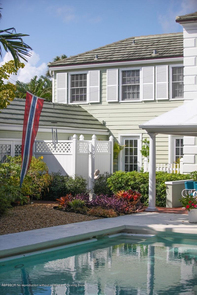 216 Garden Road Palm Beach, FL 33480 - Photo 40 of 42 045 (Copy)