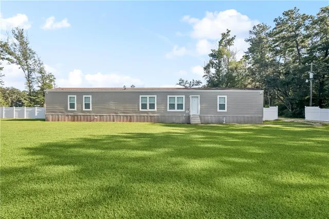 $209,999 | 17317 Airport Road, Amite, LA 70422