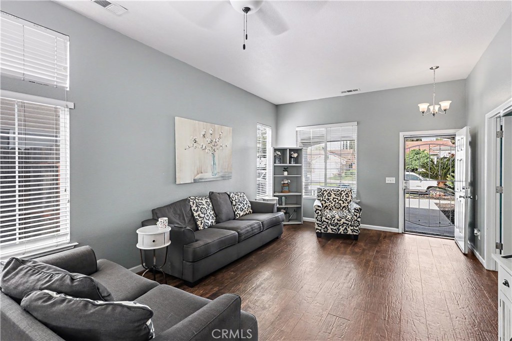 3632 Swan Court Merced, CA 95340 - Photo 5 of 50 a living room with furniture and a large window
