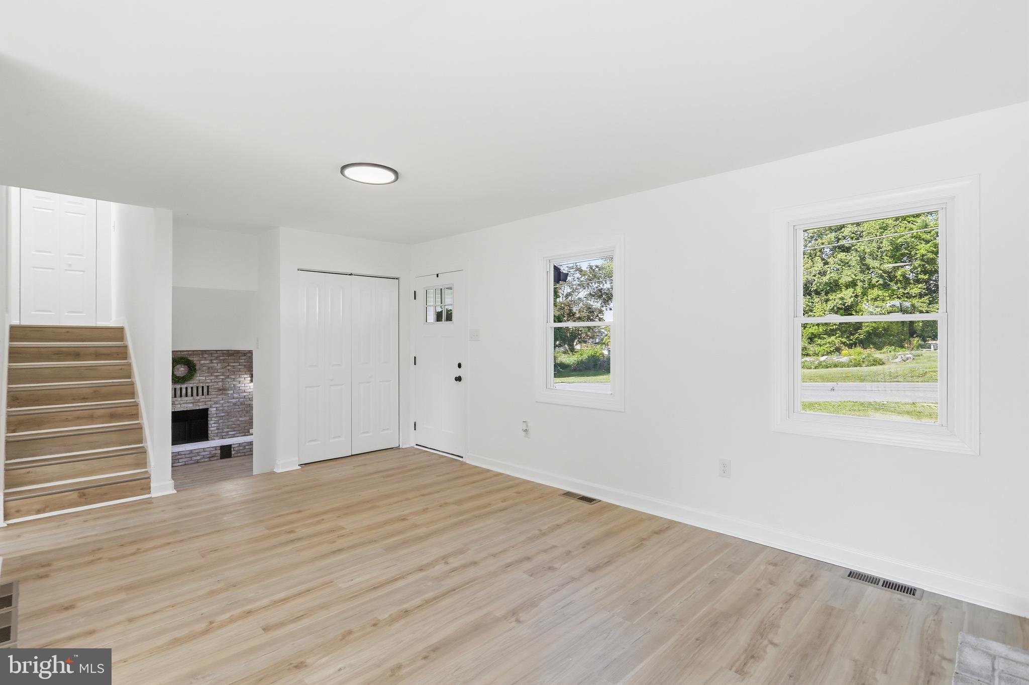 920 Linwood Road Hagerstown, MD 21740 - Photo 6 of 39