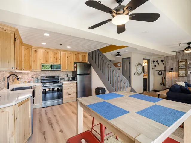 $299,000 | 133 East Mountain Road, Unit 3D8, Killington, VT 05751