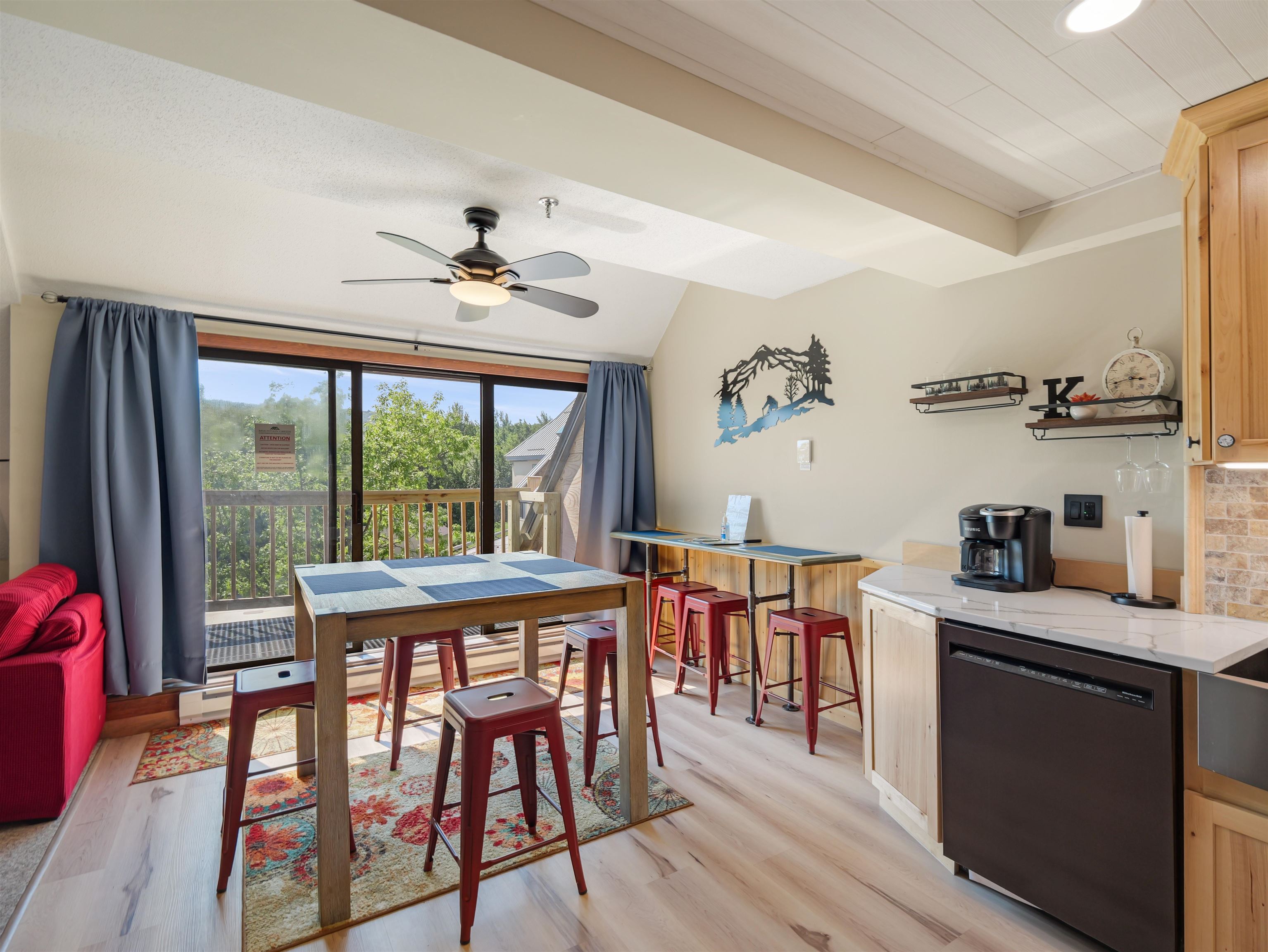 133 East Mountain Road, Unit 3D8 Killington, VT 05751 - Photo 6 of 41