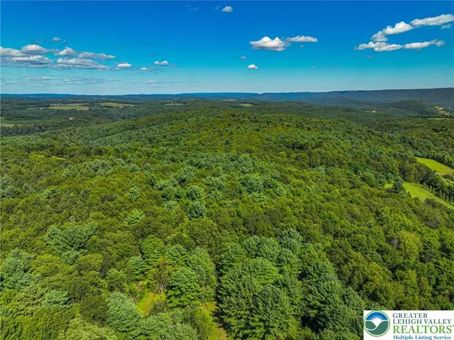 $185,000 | Summer Mountain Road, Palmerton, PA 18071