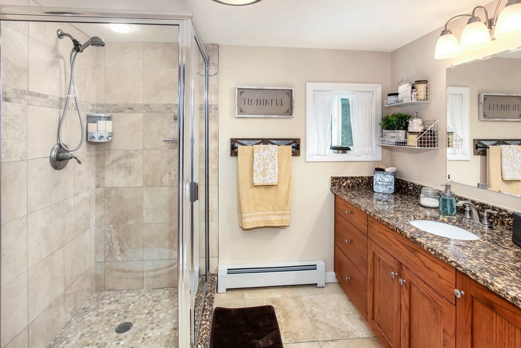 4 Linder Road Holland, MA 01521 - Photo 17 of 41
