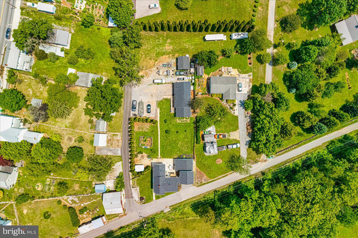 11 Mt Hebron Road Keedysville, MD 21756 - Photo 89 of 94