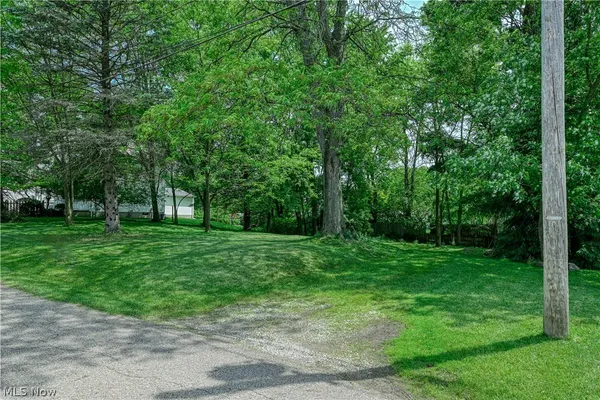 $47,000 | 1921 Dwight Street, Cuyahoga Falls, OH 44221
