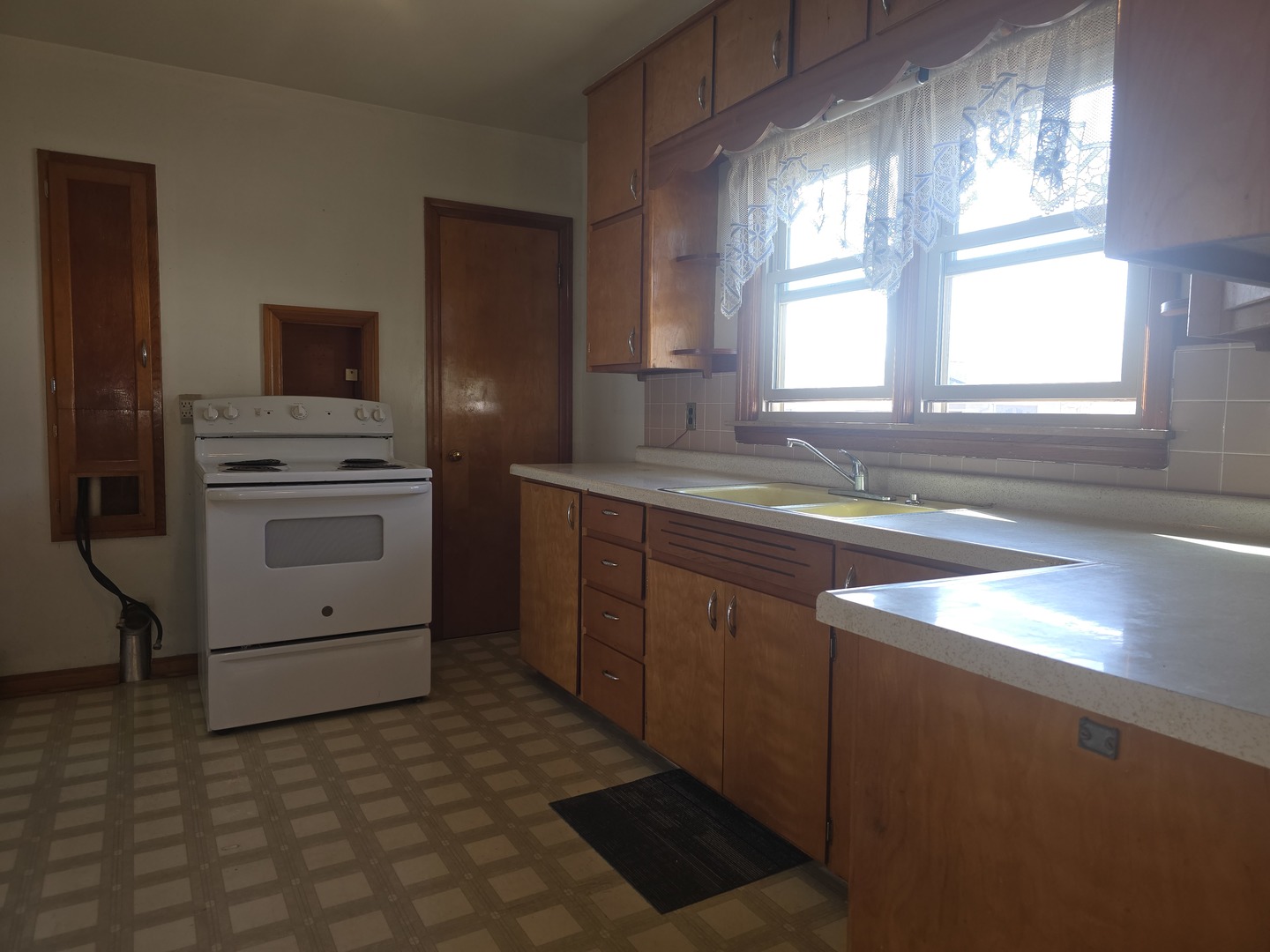 151 East Park Street Chebanse, IL 60922 - Photo 9 of 22