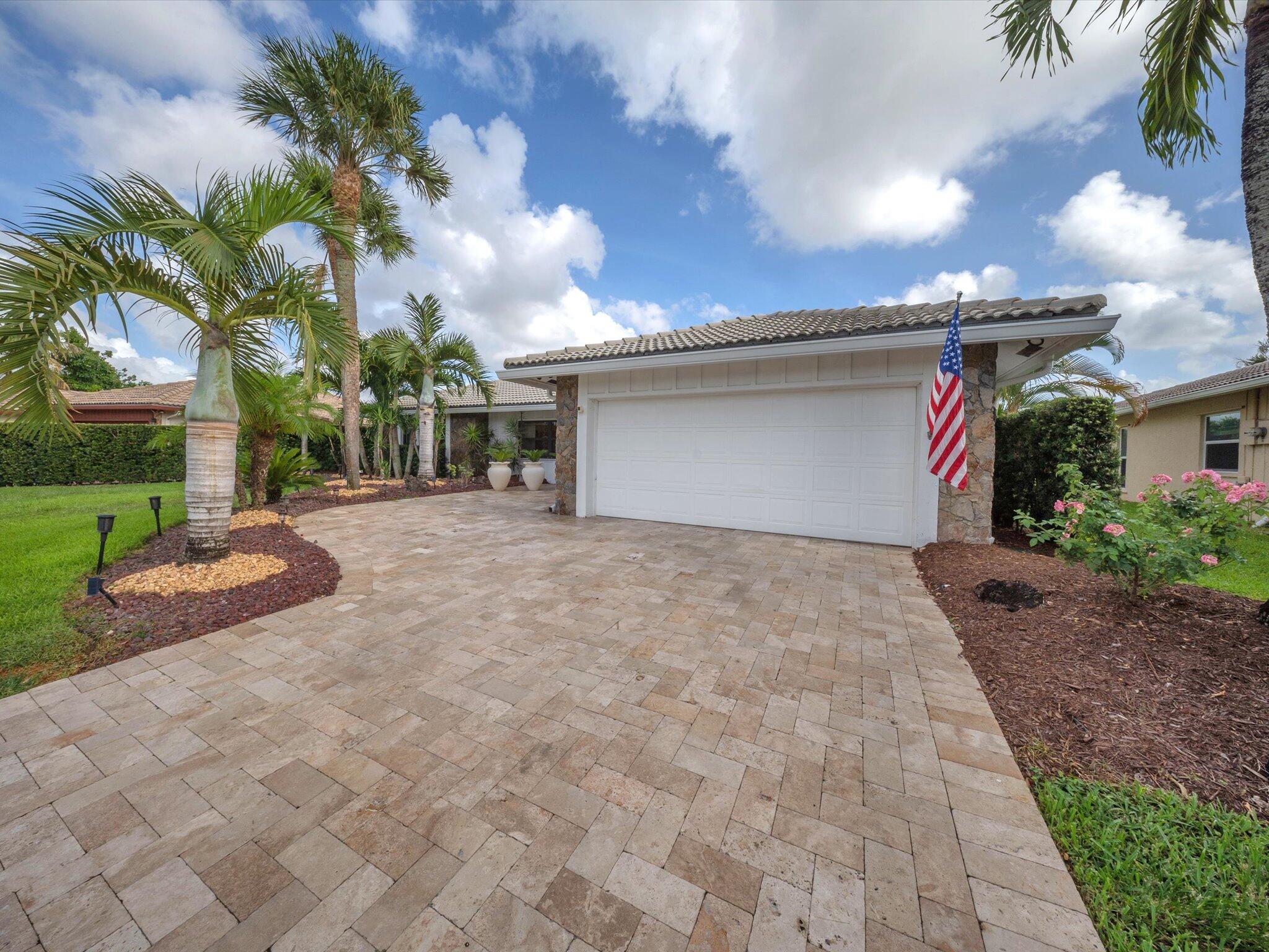 10134 Crosswind Road Boca Raton, FL 33498 - Photo 6 of 38 07-DSC9990