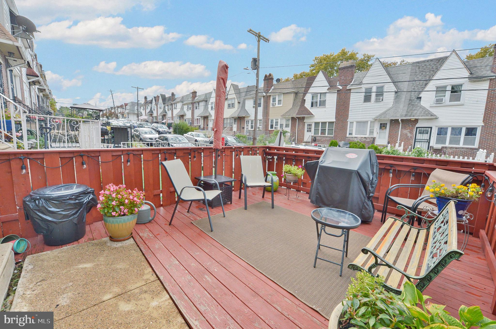 417 Hampden Road Upper Darby, PA 19082 - Photo 1 of 25