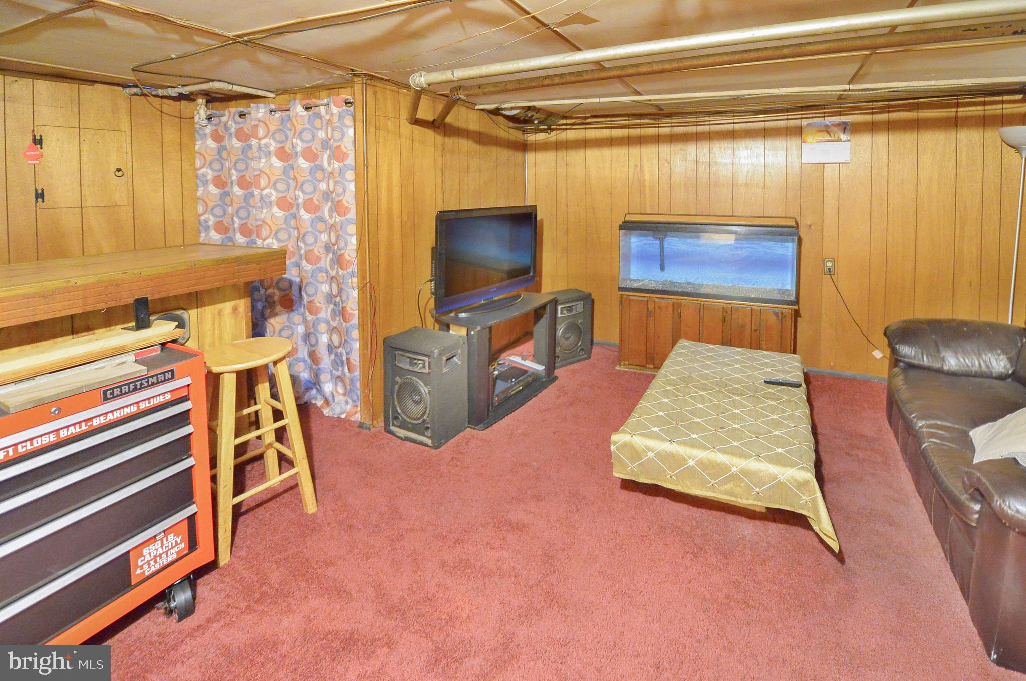 417 Hampden Road Upper Darby, PA 19082 - Photo 23 of 25