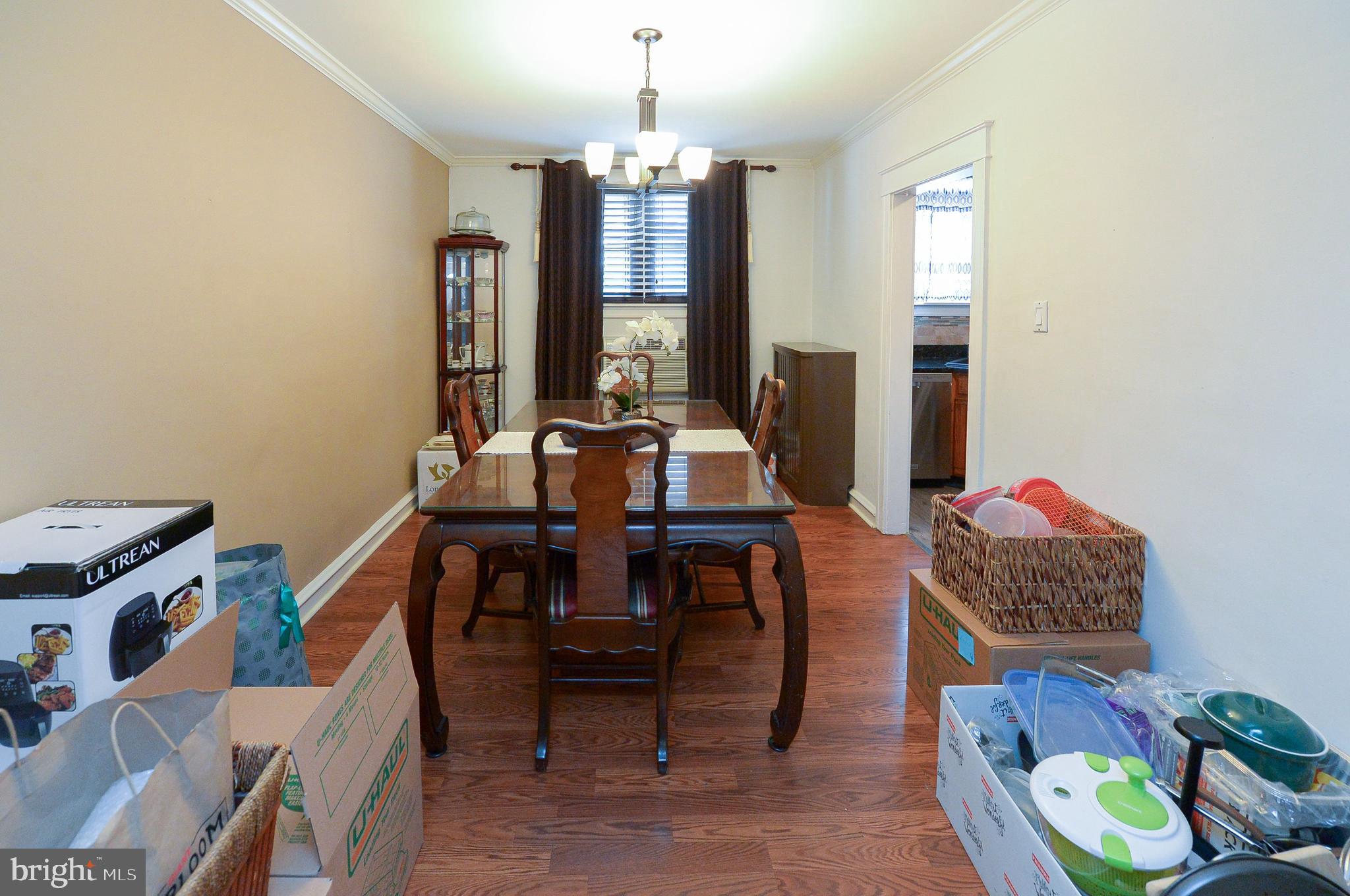 417 Hampden Road Upper Darby, PA 19082 - Photo 9 of 25