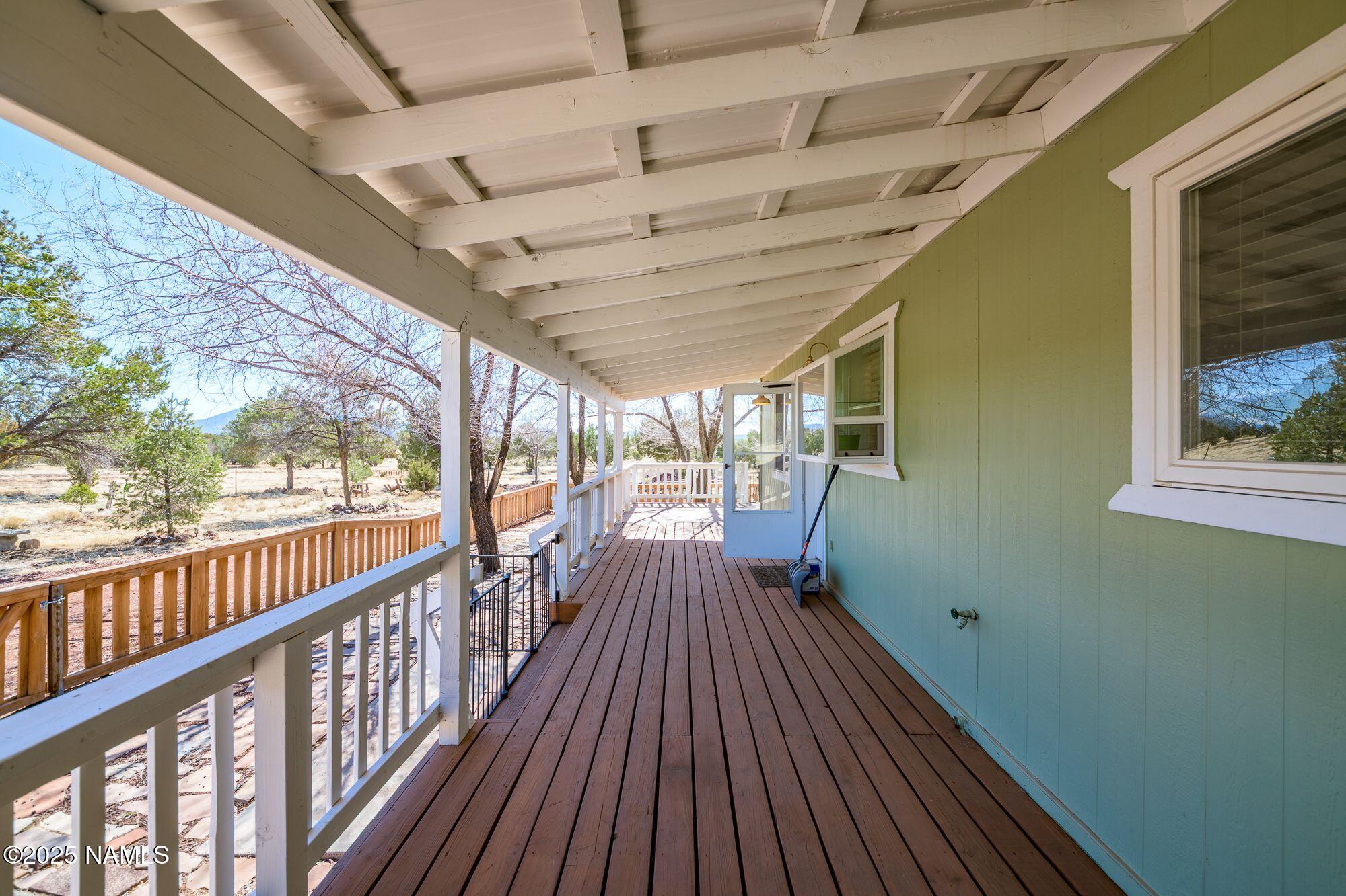 2193 East Utopia Trail Williams, AZ 86046 - Photo 17 of 54 16