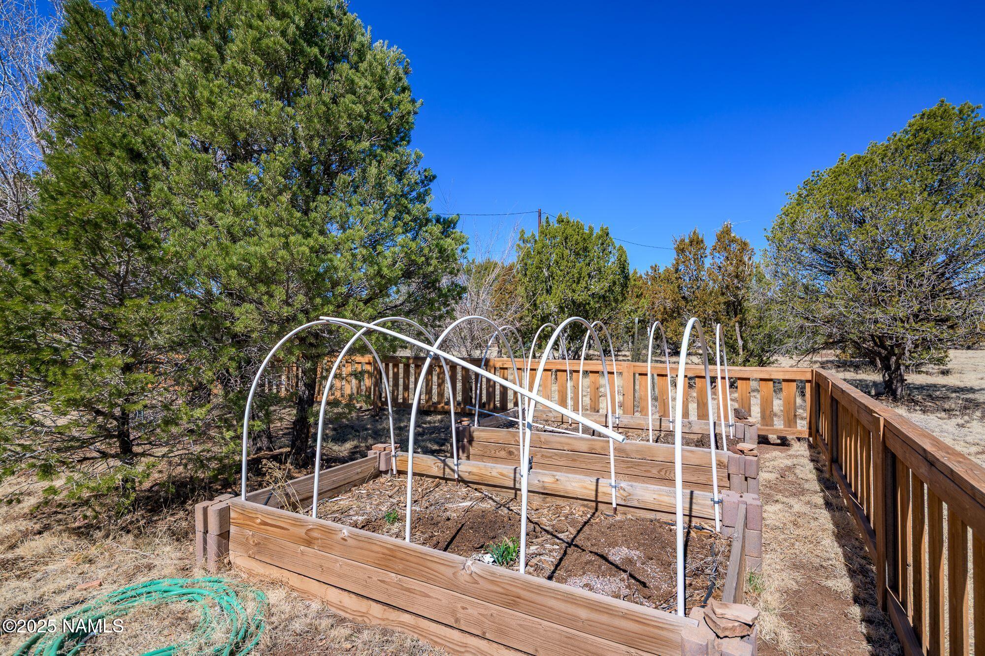 2193 East Utopia Trail Williams, AZ 86046 - Photo 24 of 54 24