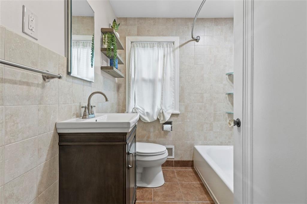 2400 Conway Wallrose Road Freedom, PA 15042 - Photo 13 of 34 Gallery Image 13