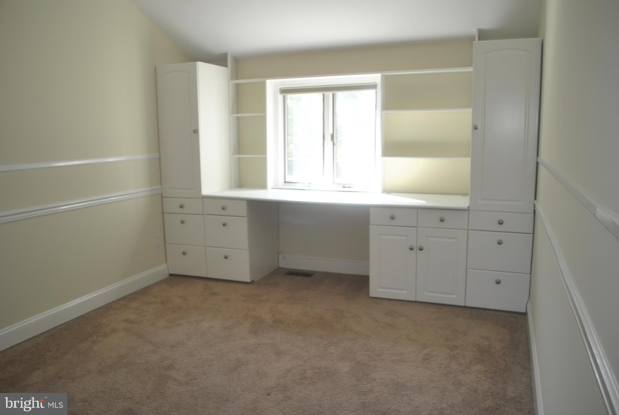 1218 Hayes Road Shady Side, MD 20764 - Photo 15 of 29 Bedroom