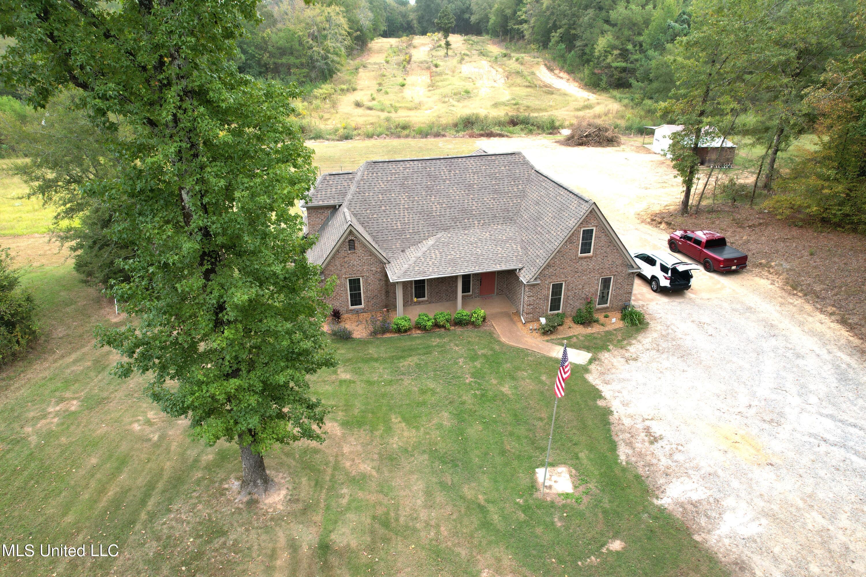970 Barr Road Coldwater, MS 38618 - Photo 1 of 14 DJI_0289