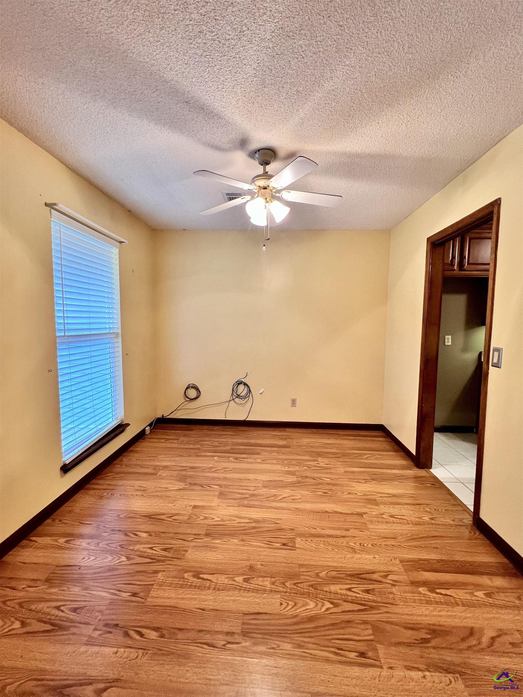 314 Cedar Ridge Drive Warner Robins, GA 31088 - Photo 3 of 34