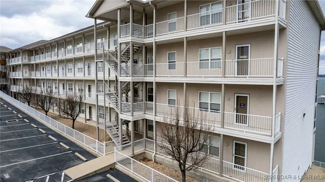 $475,000 | 1200 Lands End Parkway, Unit 222, Osage Beach, MO 65065