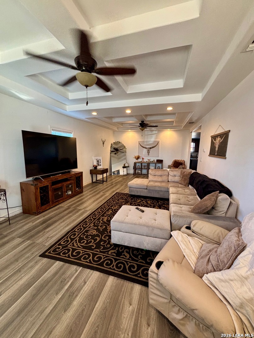 211 East Maverick Street Crystal City, TX 78839 - Photo 2 of 16