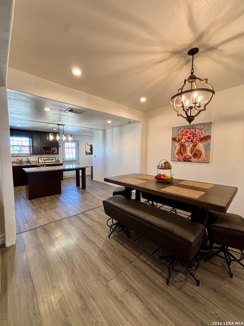 211 East Maverick Street Crystal City, TX 78839 - Photo 4 of 16