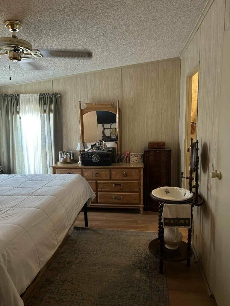 13970 Adelfa Avenue Fort Pierce, FL 34951 - Photo 13 of 23 imagejpeg_1