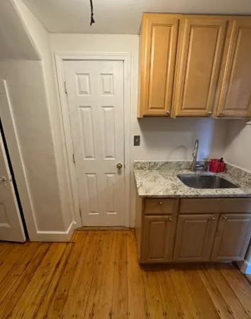 $2,050 | 30 Academy Hill Road, Unit 3, Boston, MA 02135